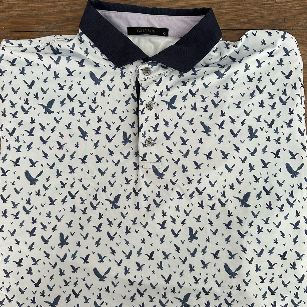 Greyson Navy and Light Blue Shirt Size XL Gently Worn